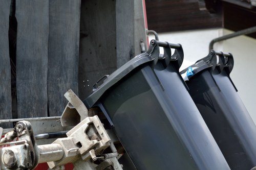 Why choose Business Waste Removal Shadwell